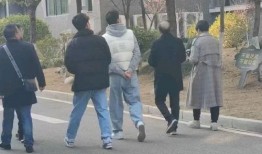 满城网红吃瓜事件是真的吗,真相揭秘还是网络炒作？